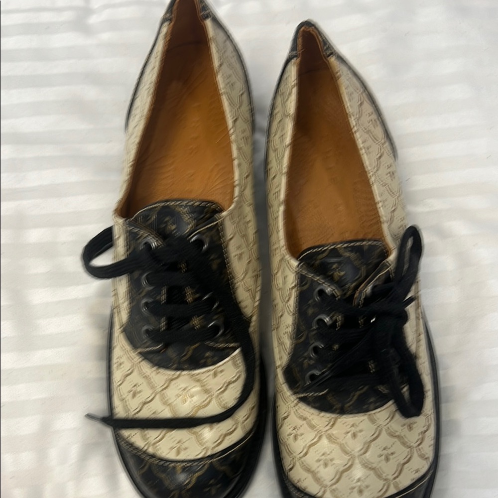 Chie Mihara new brown gold and Cream Flats with Vintage Elegance